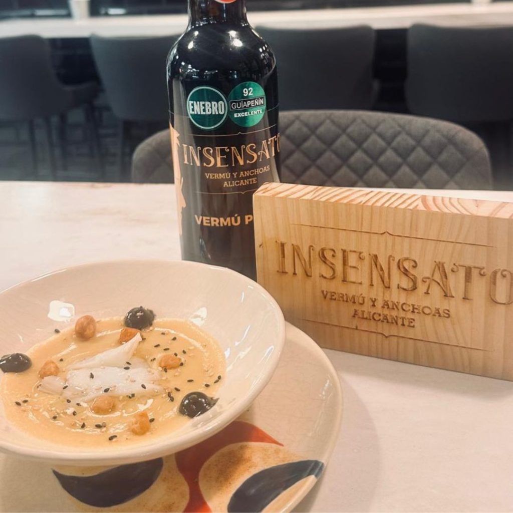 Restaurante Insensato. Vermú y Anchoas.